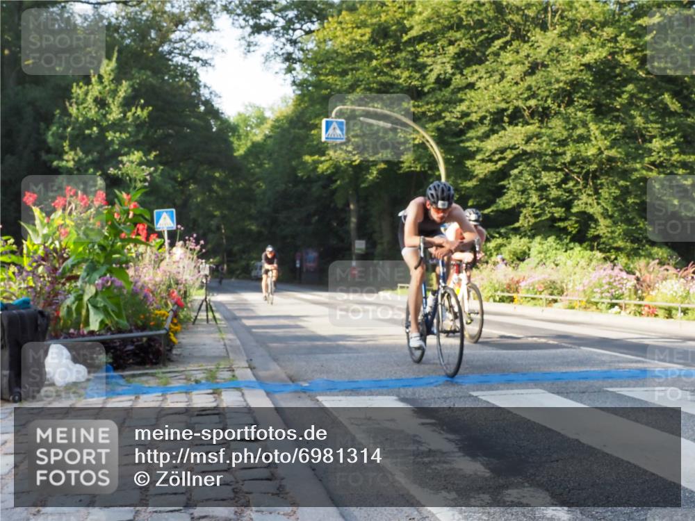 08.09.2024 - Stadtparktriathlon Zöllner http://msf.ph/oto/6981314 08.09.2024 09:09:42 Radfahren 25, 26, 35, 56, 72, 109, 123 meine-sportfotos.de