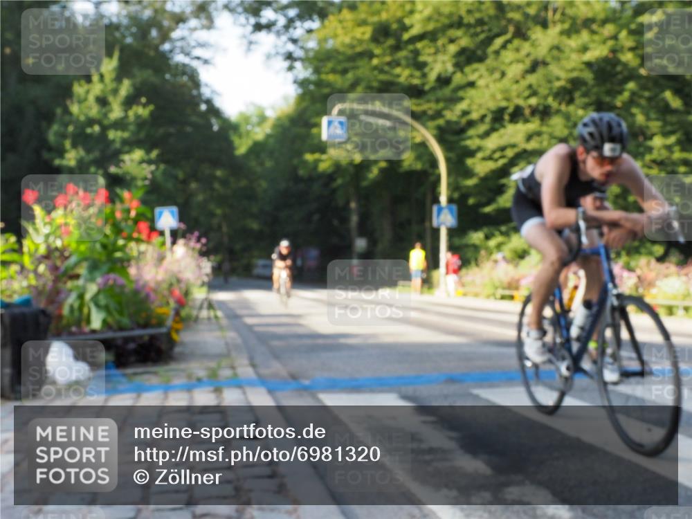 08.09.2024 - Stadtparktriathlon Zöllner http://msf.ph/oto/6981320 08.09.2024 09:09:42 Radfahren 25, 26, 35, 56, 72, 109, 123 meine-sportfotos.de