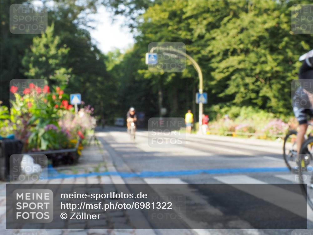 08.09.2024 - Stadtparktriathlon Zöllner http://msf.ph/oto/6981322 08.09.2024 09:09:42 Radfahren 25, 26, 35, 56, 72, 109, 123 meine-sportfotos.de