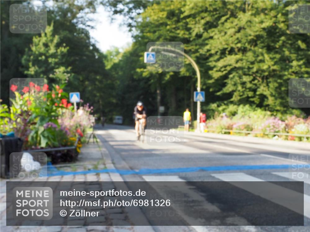 08.09.2024 - Stadtparktriathlon Zöllner http://msf.ph/oto/6981326 08.09.2024 09:09:42 Radfahren 25, 26, 35, 56, 72, 109, 123 meine-sportfotos.de