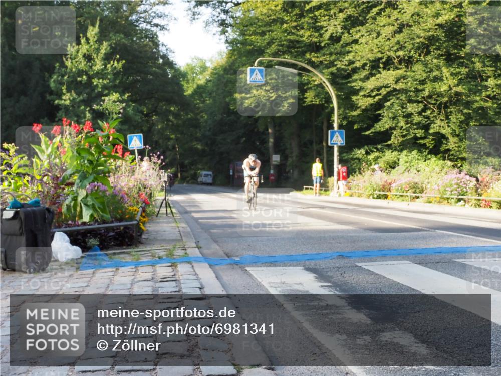 08.09.2024 - Stadtparktriathlon Zöllner http://msf.ph/oto/6981341 08.09.2024 09:09:46 Radfahren 26, 35, 37, 80, 100, 109 meine-sportfotos.de