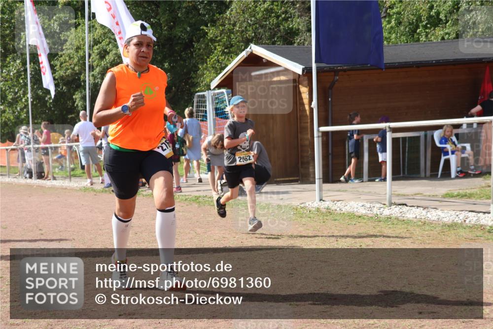 08.09.2024 - Airport Race Strokosch-Dieckow http://msf.ph/oto/6981360 08.09.2024 12:16:39 Ziel 158, 2561, 2562, 2598, 2767, 2780 meine-sportfotos.de