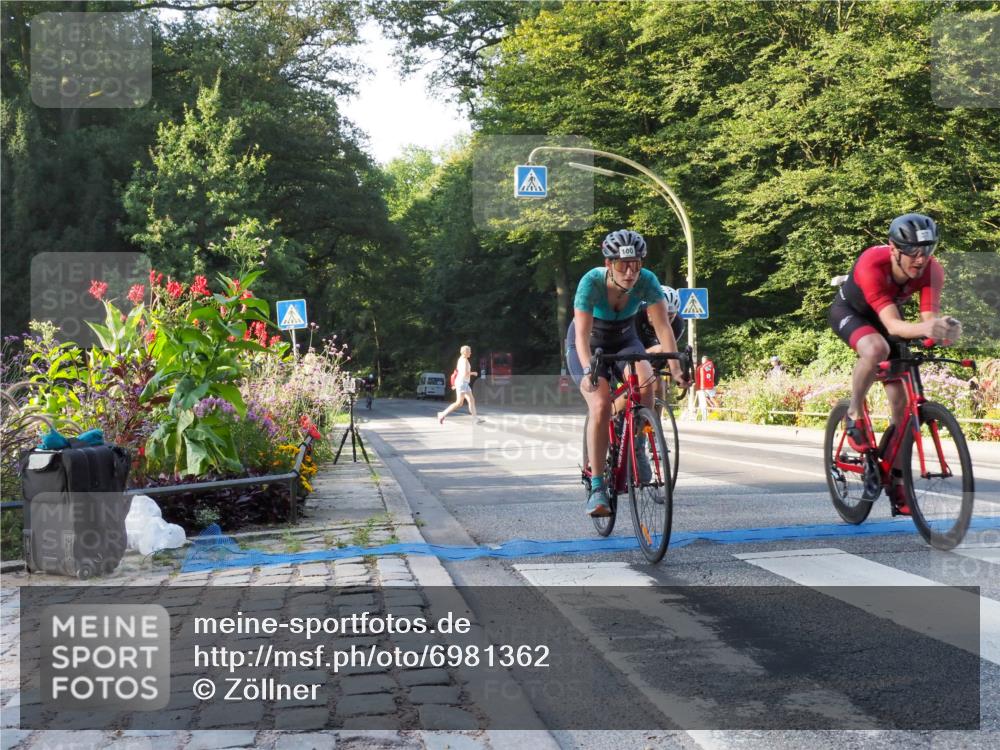 08.09.2024 - Stadtparktriathlon Zöllner http://msf.ph/oto/6981362 08.09.2024 09:09:53 Radfahren 31, 37, 80, 100, 107, 108, 113, 125 meine-sportfotos.de
