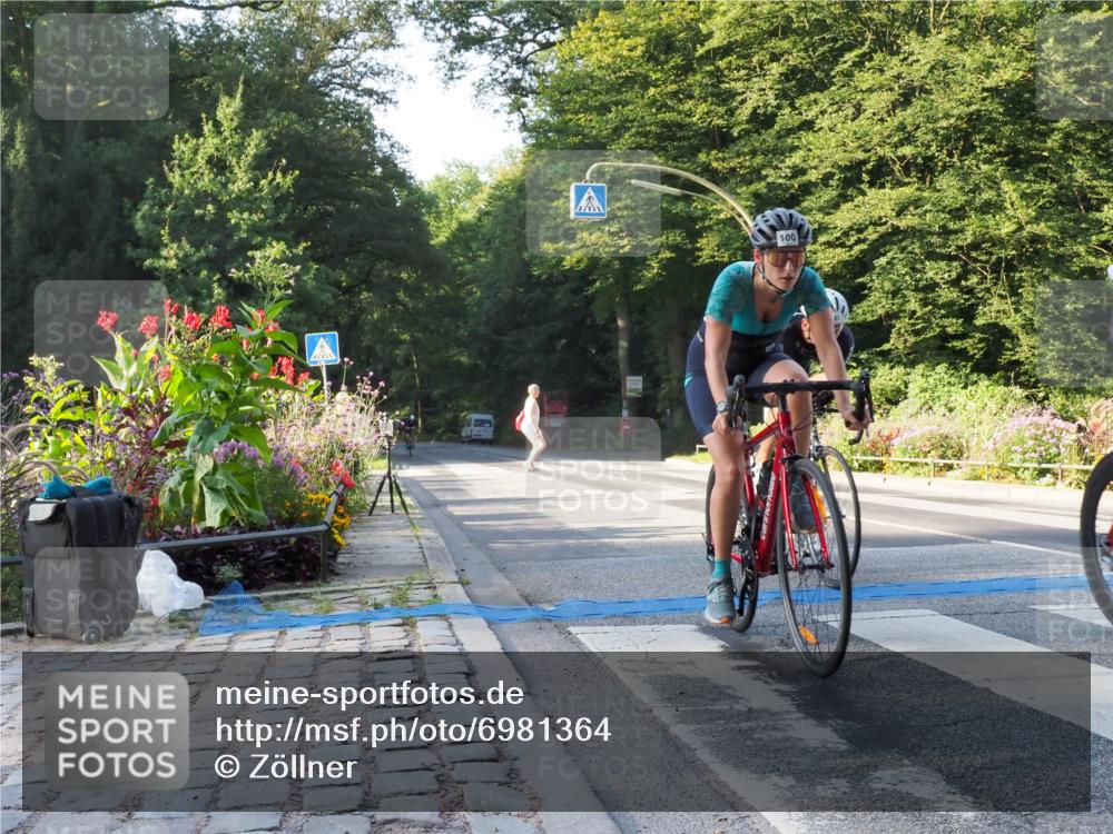 08.09.2024 - Stadtparktriathlon Zöllner http://msf.ph/oto/6981364 08.09.2024 09:09:53 Radfahren 31, 37, 80, 100, 107, 108, 113, 125 meine-sportfotos.de