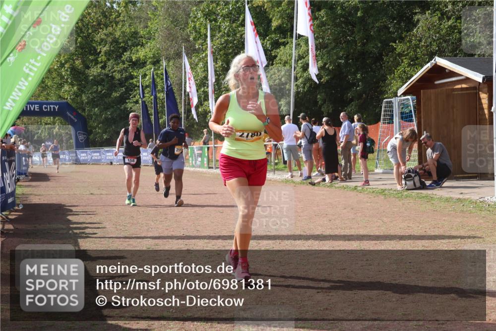 08.09.2024 - Airport Race Strokosch-Dieckow http://msf.ph/oto/6981381 08.09.2024 12:16:41 Ziel 158, 688, 2561, 2562, 2598, 2767, 2780 meine-sportfotos.de