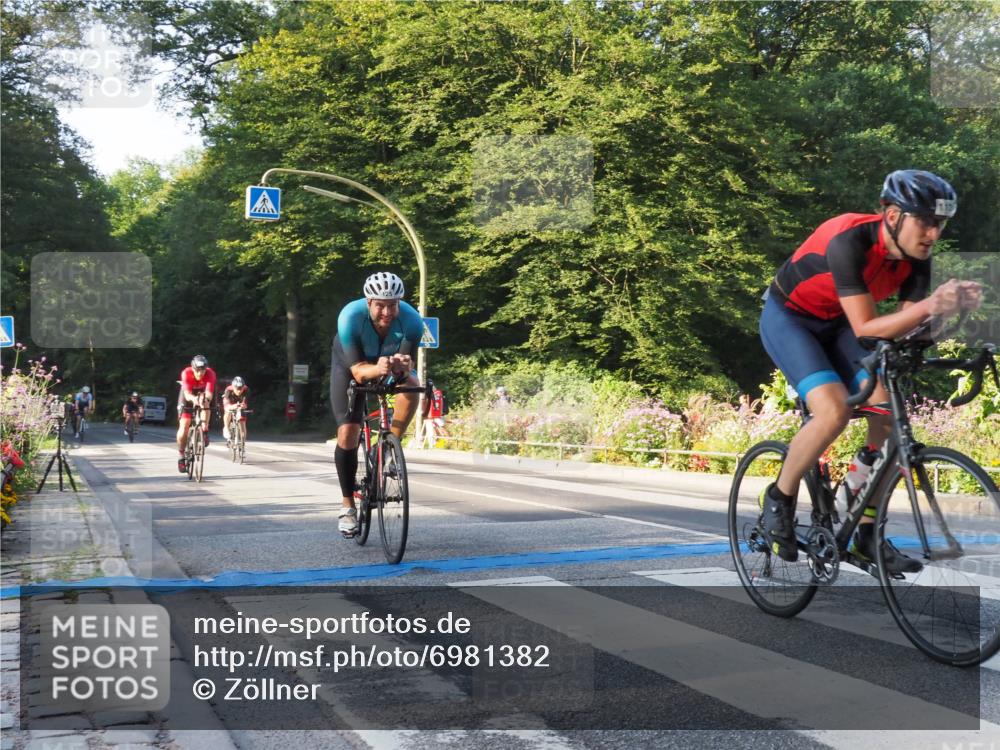 08.09.2024 - Stadtparktriathlon Zöllner http://msf.ph/oto/6981382 08.09.2024 09:10:02 Radfahren 10, 20, 31, 69, 71, 83, 89, 94, 98, 107, 108, 113, 125 meine-sportfotos.de