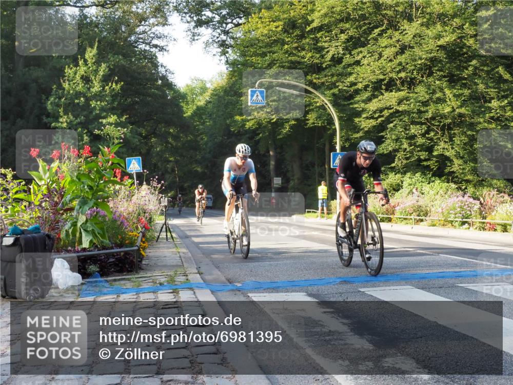 08.09.2024 - Stadtparktriathlon Zöllner http://msf.ph/oto/6981395 08.09.2024 09:10:05 Radfahren 10, 20, 31, 69, 71, 83, 89, 94, 98, 107, 113, 125 meine-sportfotos.de