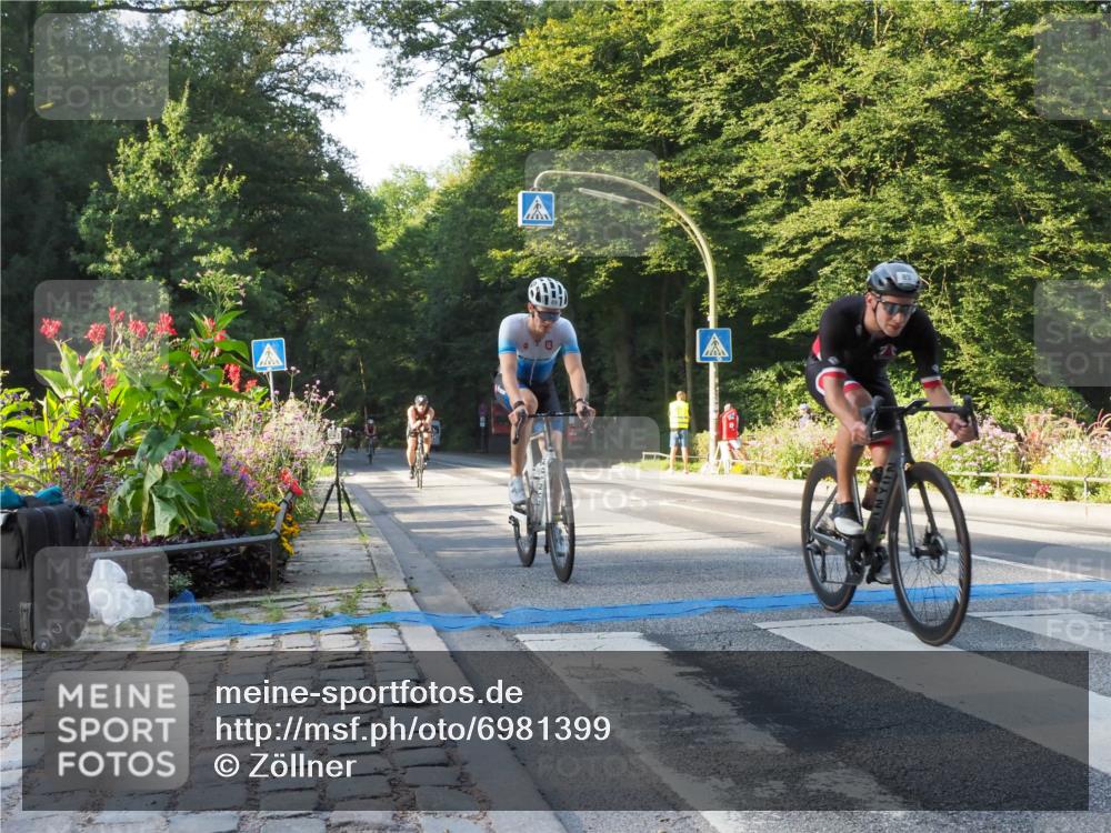 08.09.2024 - Stadtparktriathlon Zöllner http://msf.ph/oto/6981399 08.09.2024 09:10:05 Radfahren 10, 20, 31, 69, 71, 83, 89, 94, 98, 107, 113, 125 meine-sportfotos.de