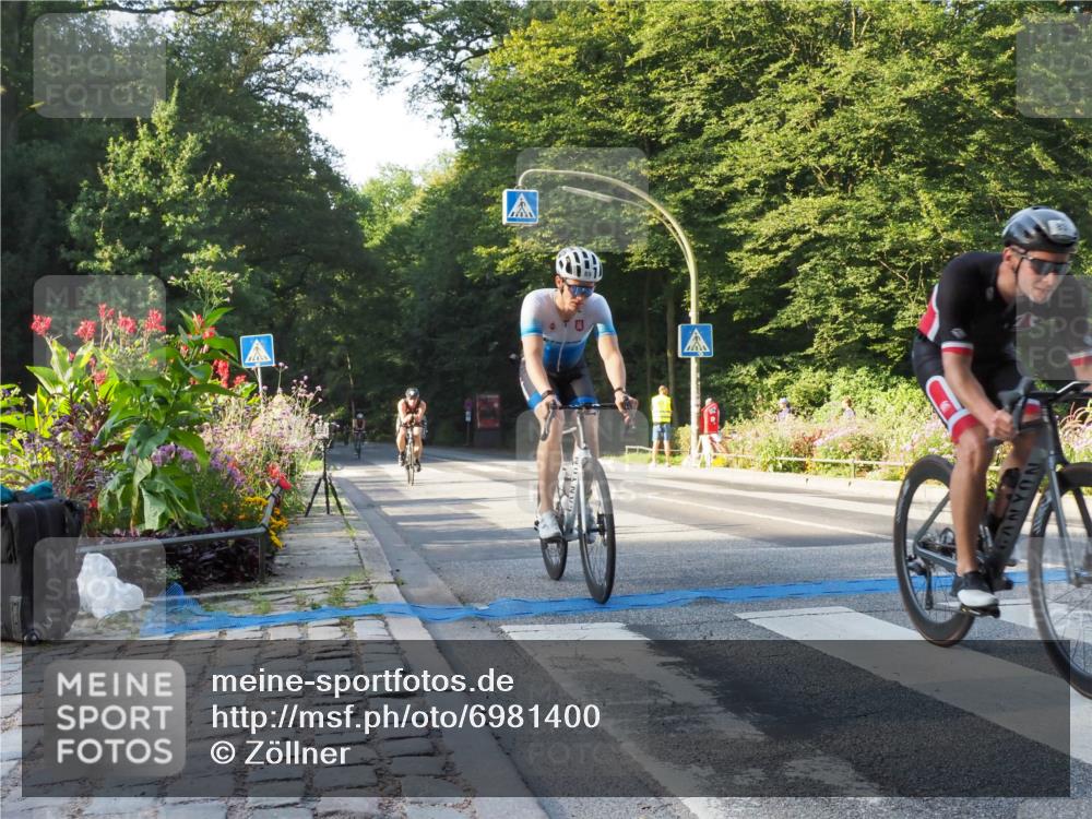 08.09.2024 - Stadtparktriathlon Zöllner http://msf.ph/oto/6981400 08.09.2024 09:10:05 Radfahren 10, 20, 31, 69, 71, 83, 89, 94, 98, 107, 113, 125 meine-sportfotos.de