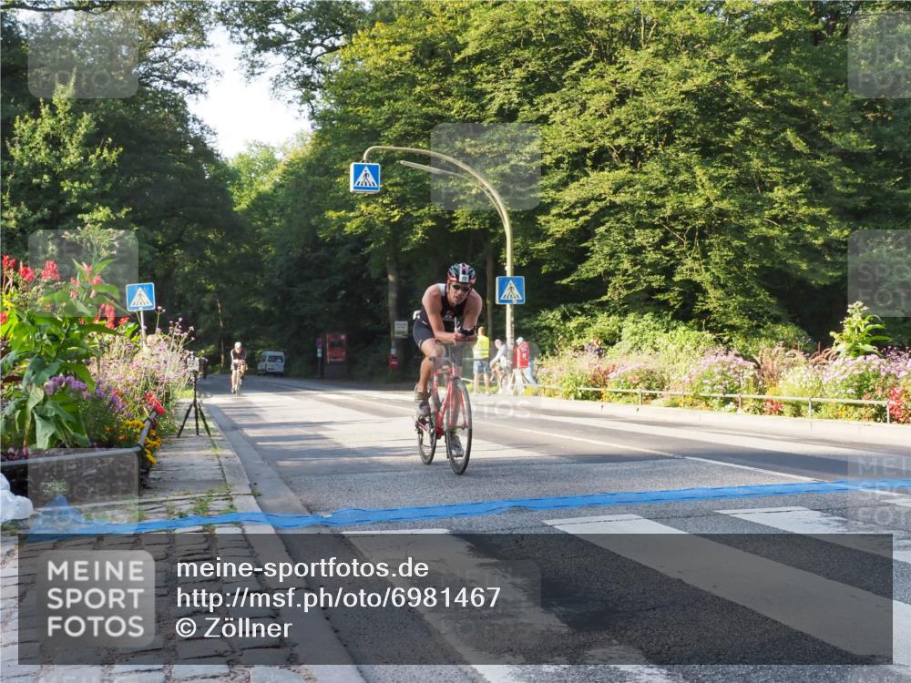 08.09.2024 - Stadtparktriathlon Zöllner http://msf.ph/oto/6981467 08.09.2024 09:10:29 Radfahren 23, 55, 117, 154 meine-sportfotos.de