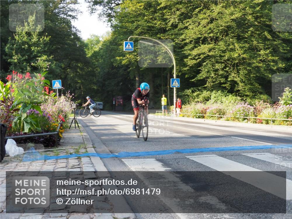 08.09.2024 - Stadtparktriathlon Zöllner http://msf.ph/oto/6981479 08.09.2024 09:10:35 Radfahren 8, 41, 117, 131, 154 meine-sportfotos.de