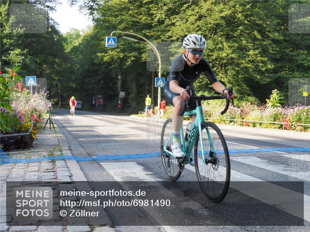08.09.2024 - Stadtparktriathlon Zöllner http://msf.ph/oto/6981490 08.09.2024 09:10:42 Radfahren 8, 41, 131 meine-sportfotos.de