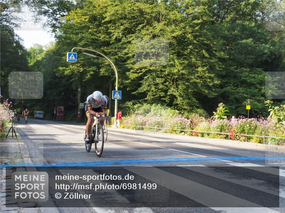 08.09.2024 - Stadtparktriathlon Zöllner http://msf.ph/oto/6981499 08.09.2024 09:10:57 Radfahren 57, 85, 97, 119, 121, 159, 172 meine-sportfotos.de