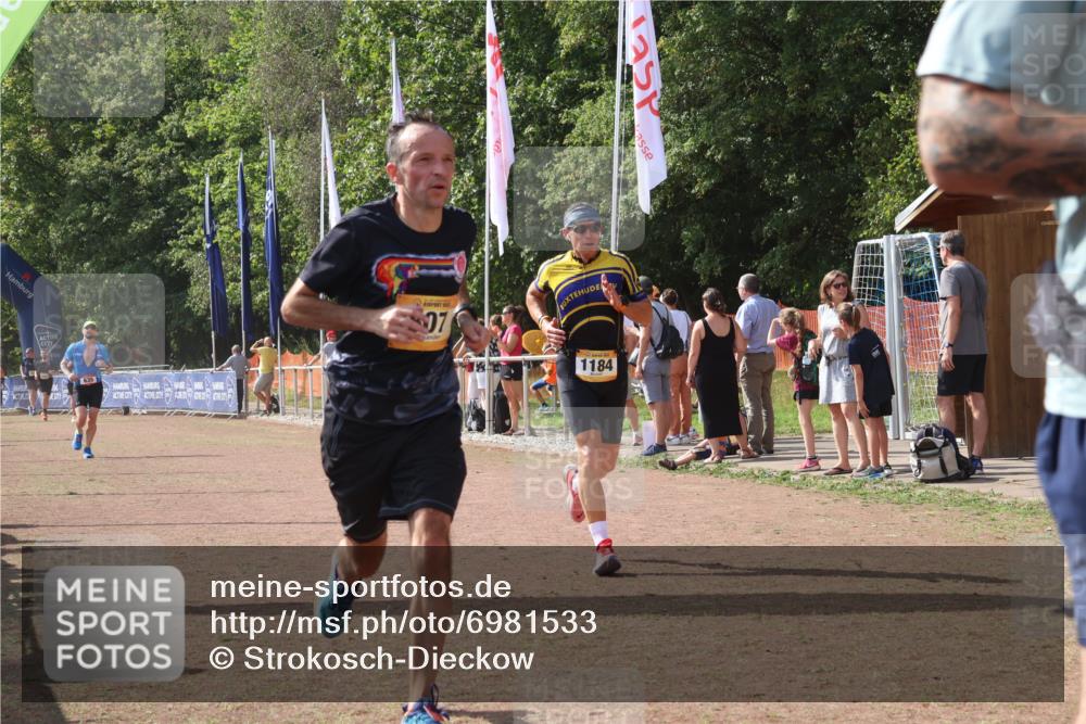 08.09.2024 - Airport Race Strokosch-Dieckow http://msf.ph/oto/6981533 08.09.2024 12:16:59 Ziel 635, 807, 1184, 2681, 2682 meine-sportfotos.de