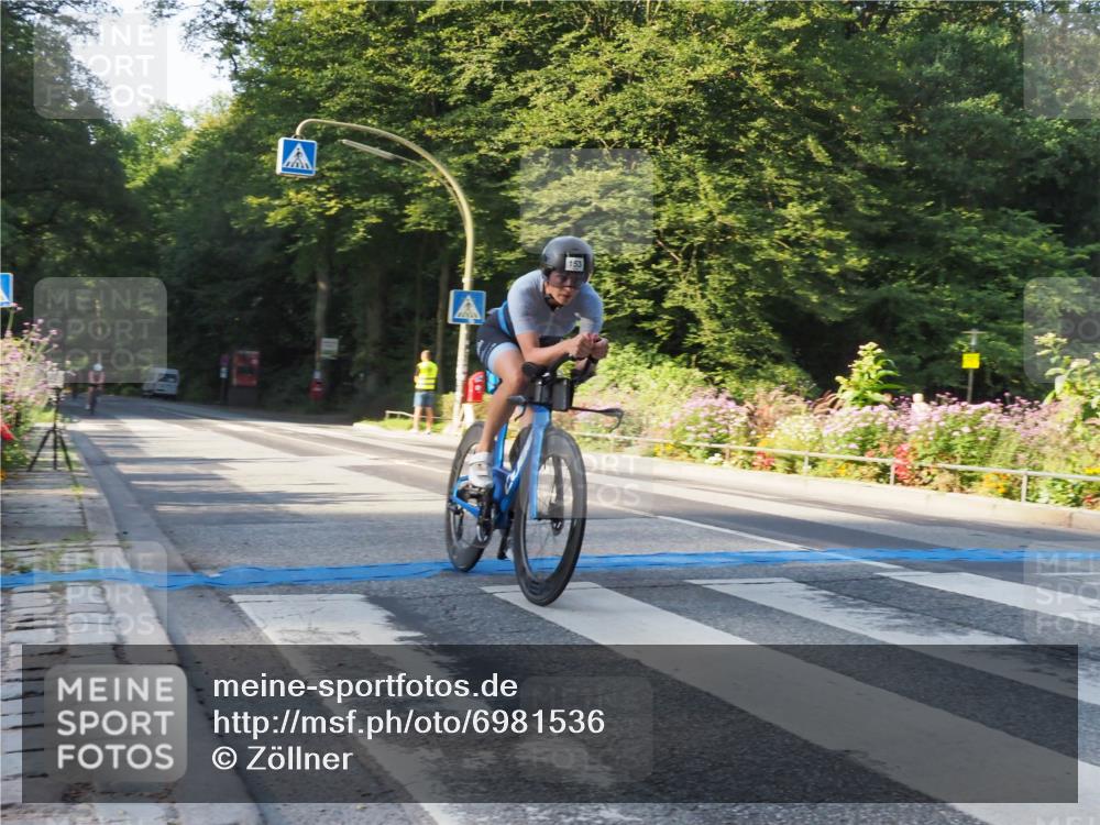 08.09.2024 - Stadtparktriathlon Zöllner http://msf.ph/oto/6981536 08.09.2024 09:11:15 Radfahren 2, 27, 128, 153, 167 meine-sportfotos.de