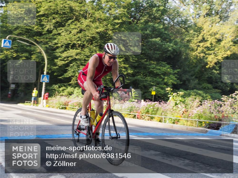 08.09.2024 - Stadtparktriathlon Zöllner http://msf.ph/oto/6981546 08.09.2024 09:11:24 Radfahren 2, 7 meine-sportfotos.de