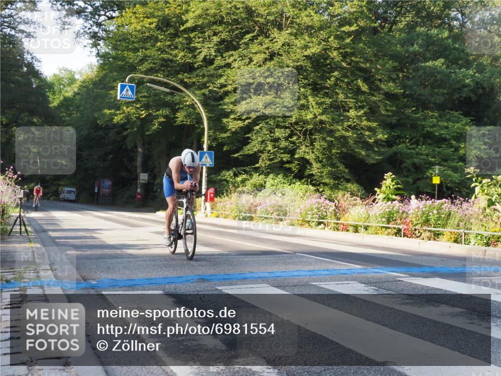 08.09.2024 - Stadtparktriathlon Zöllner http://msf.ph/oto/6981554 08.09.2024 09:11:32 Radfahren 7, 13, 42 meine-sportfotos.de