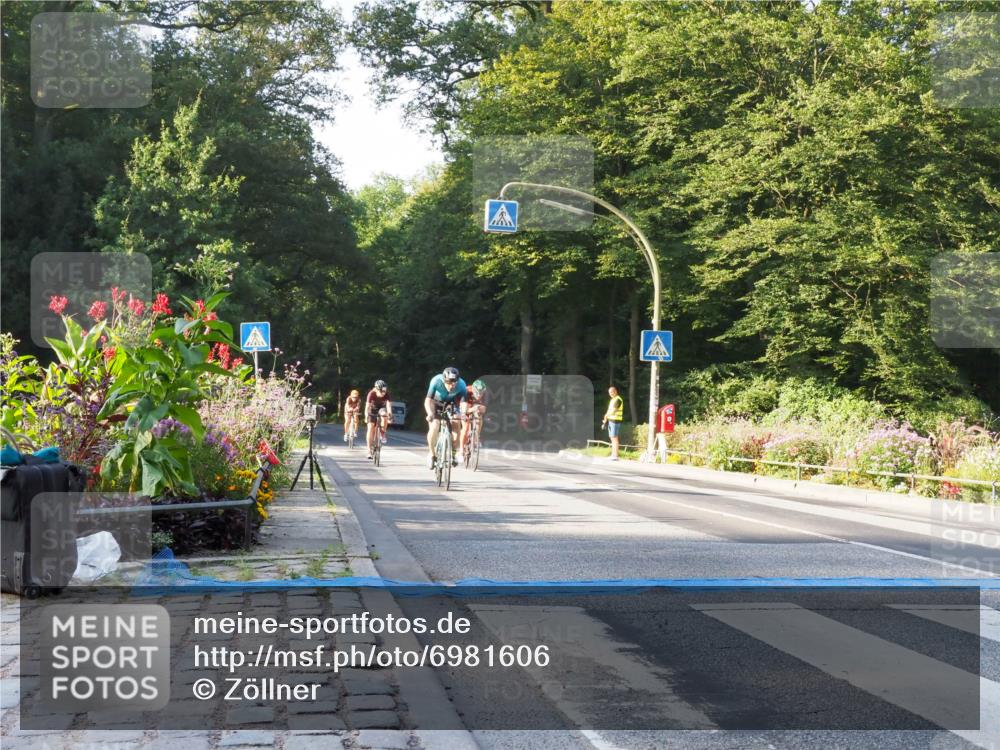 08.09.2024 - Stadtparktriathlon Zöllner http://msf.ph/oto/6981606 08.09.2024 09:11:52 Radfahren 4, 11, 45, 124, 138, 140, 144 meine-sportfotos.de