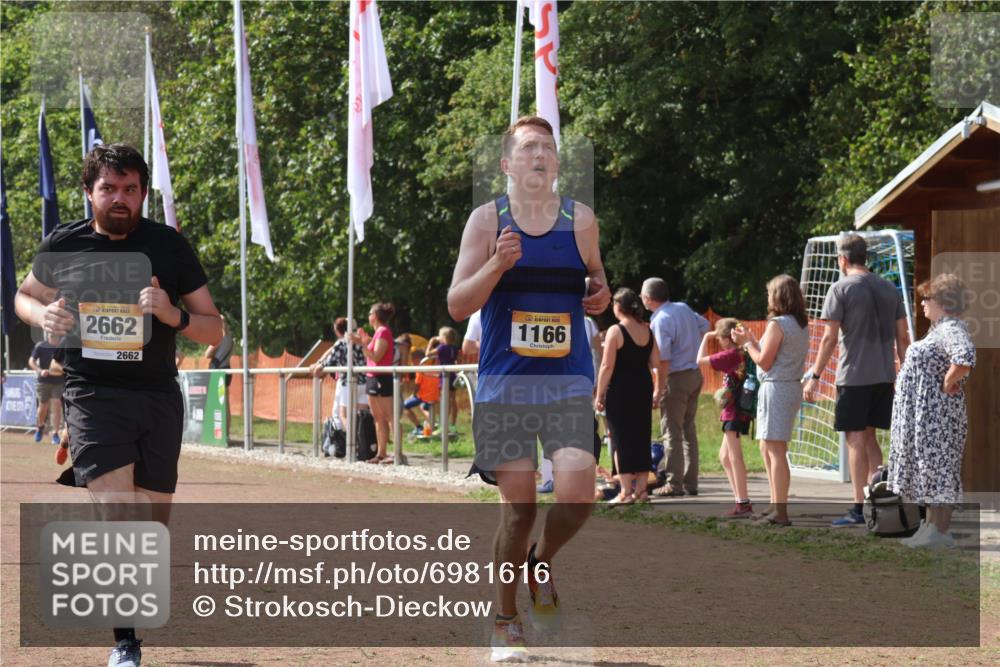 08.09.2024 - Airport Race Strokosch-Dieckow http://msf.ph/oto/6981616 08.09.2024 12:17:10 Ziel 412, 1166, 2649, 2662 meine-sportfotos.de