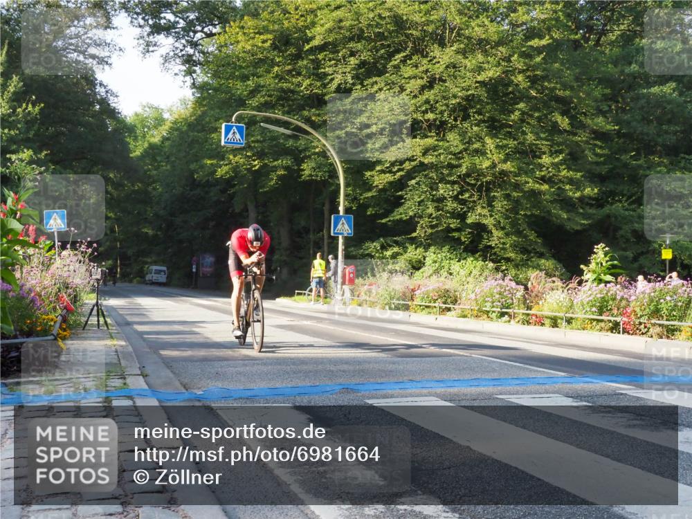 08.09.2024 - Stadtparktriathlon Zöllner http://msf.ph/oto/6981664 08.09.2024 09:12:32 Radfahren 38, 132, 150, 157 meine-sportfotos.de
