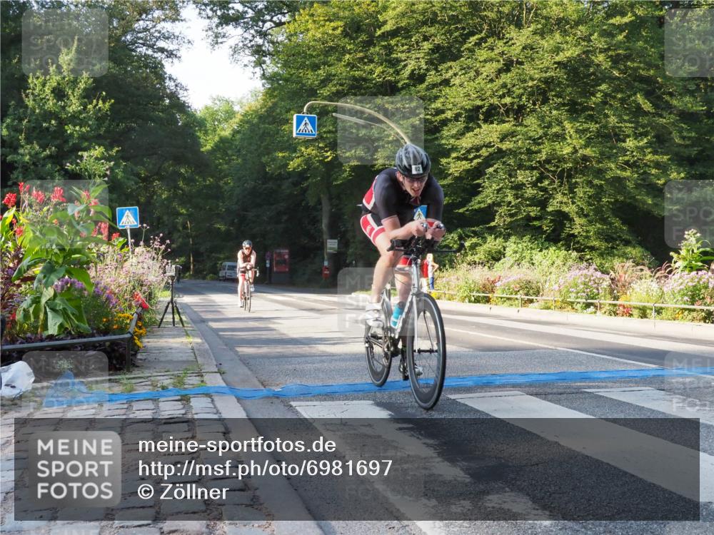 08.09.2024 - Stadtparktriathlon Zöllner http://msf.ph/oto/6981697 08.09.2024 09:12:51 Radfahren 19, 58, 68, 82, 88, 156, 171 meine-sportfotos.de