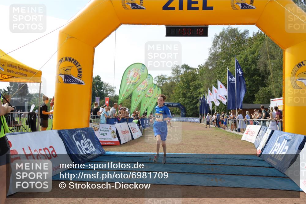 08.09.2024 - Airport Race Strokosch-Dieckow http://msf.ph/oto/6981709 08.09.2024 12:01:00 Ziel 2821 meine-sportfotos.de