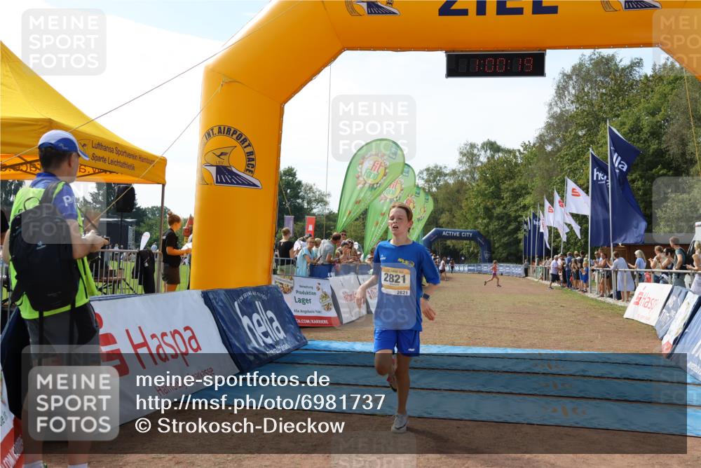 08.09.2024 - Airport Race Strokosch-Dieckow http://msf.ph/oto/6981737 08.09.2024 12:01:00 Ziel 2821 meine-sportfotos.de