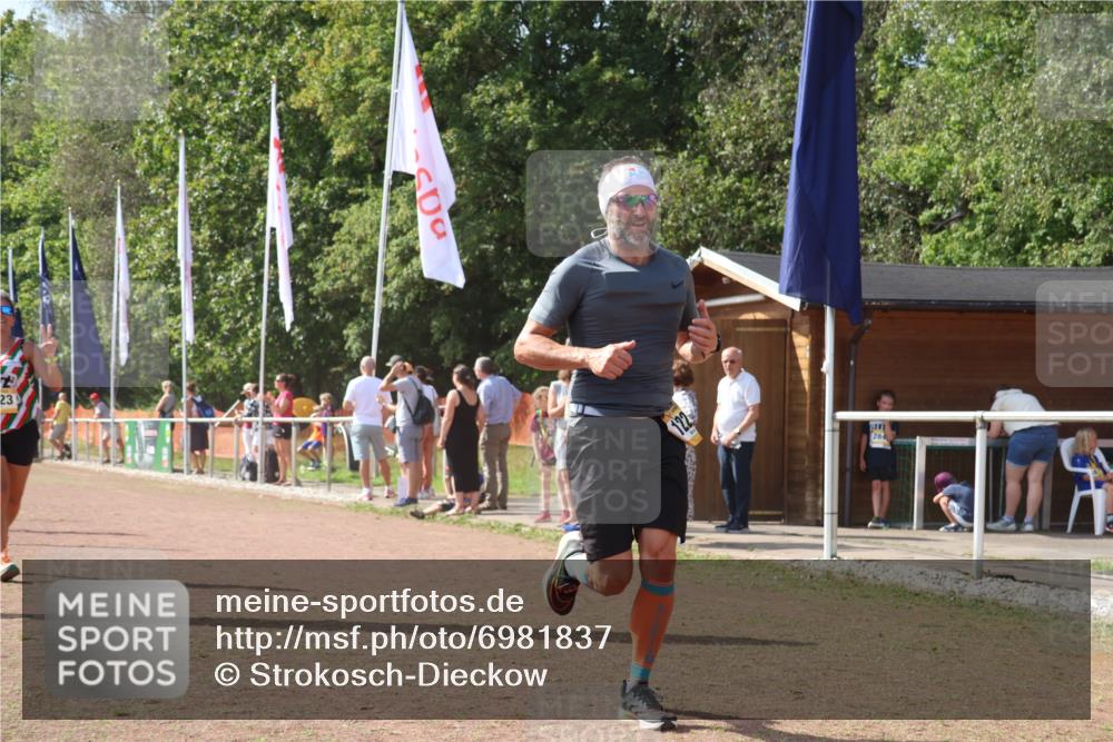 08.09.2024 - Airport Race Strokosch-Dieckow http://msf.ph/oto/6981837 08.09.2024 12:17:29 Ziel 1157, 1224, 2623, 2663, 2664, 2697 meine-sportfotos.de