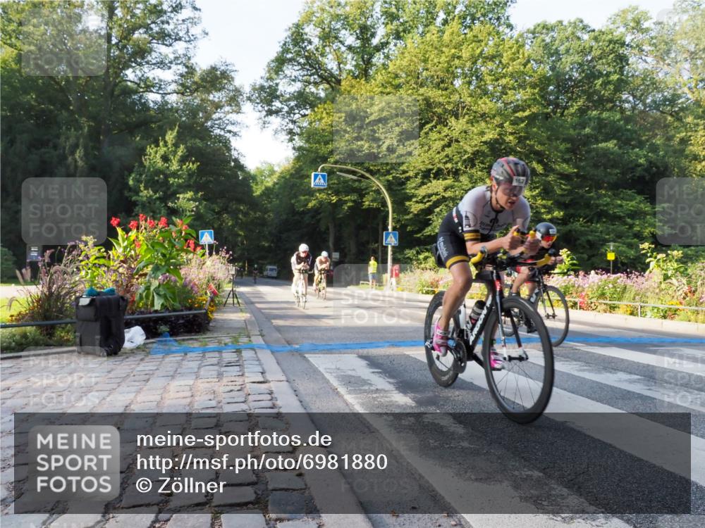 08.09.2024 - Stadtparktriathlon Zöllner http://msf.ph/oto/6981880 08.09.2024 09:14:24 Radfahren 6, 14, 22, 39, 48, 51, 77, 102, 105, 110, 143, 158, 162, 166 meine-sportfotos.de