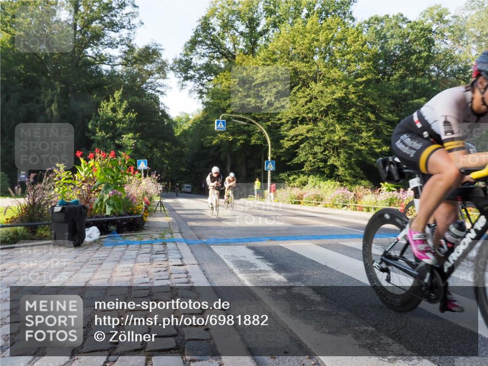 08.09.2024 - Stadtparktriathlon Zöllner http://msf.ph/oto/6981882 08.09.2024 09:14:24 Radfahren 6, 14, 22, 39, 48, 51, 77, 102, 105, 110, 143, 158, 162, 166 meine-sportfotos.de