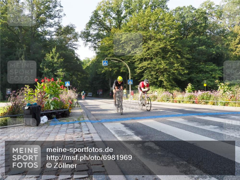 08.09.2024 - Stadtparktriathlon Zöllner http://msf.ph/oto/6981969 08.09.2024 09:15:00 Radfahren 16, 34, 46, 67, 93, 115, 120, 178 meine-sportfotos.de