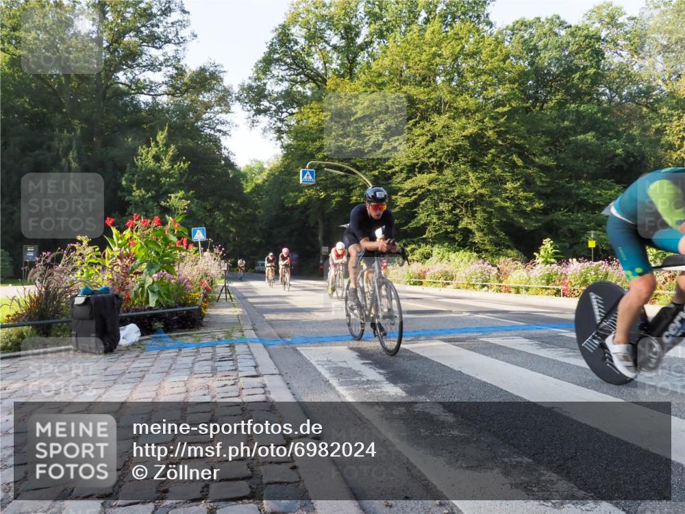 08.09.2024 - Stadtparktriathlon Zöllner http://msf.ph/oto/6982024 08.09.2024 09:15:18 Radfahren 15, 21, 35, 40, 44, 54, 63, 75, 76, 127 meine-sportfotos.de