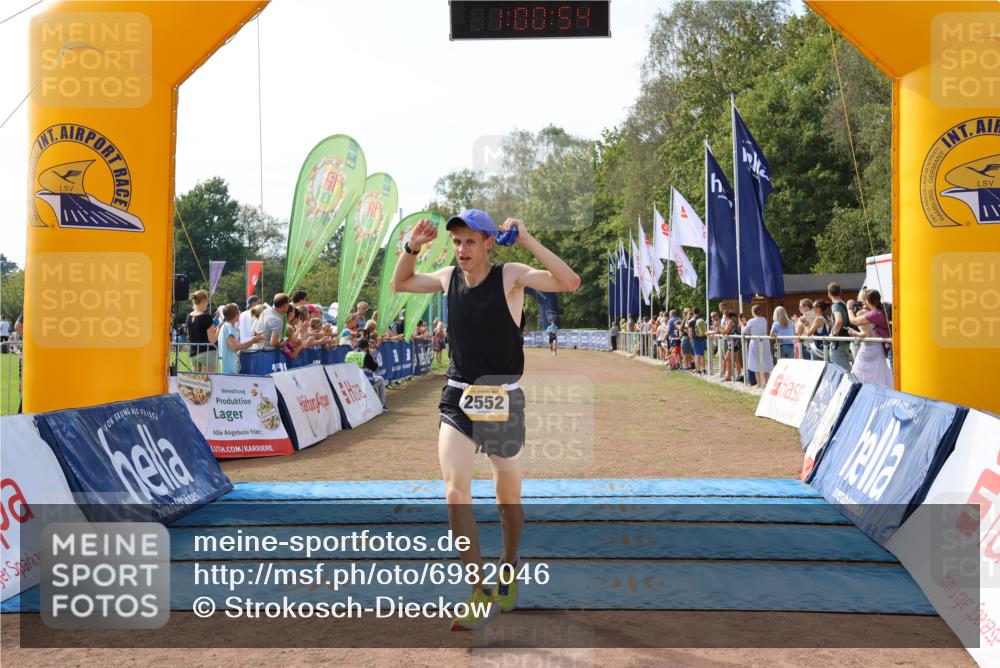 08.09.2024 - Airport Race Strokosch-Dieckow http://msf.ph/oto/6982046 08.09.2024 12:01:36 Ziel 2552, 2567, 2672 meine-sportfotos.de