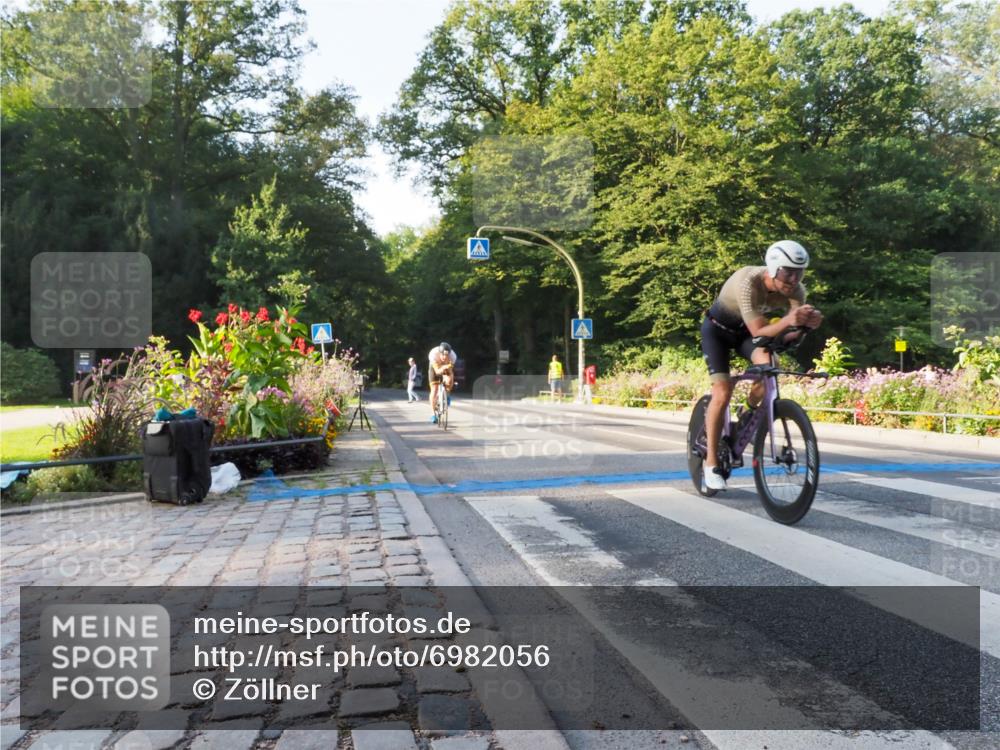 08.09.2024 - Stadtparktriathlon Zöllner http://msf.ph/oto/6982056 08.09.2024 09:15:20 Radfahren 15, 21, 32, 35, 40, 44, 54, 63, 75, 76, 127 meine-sportfotos.de
