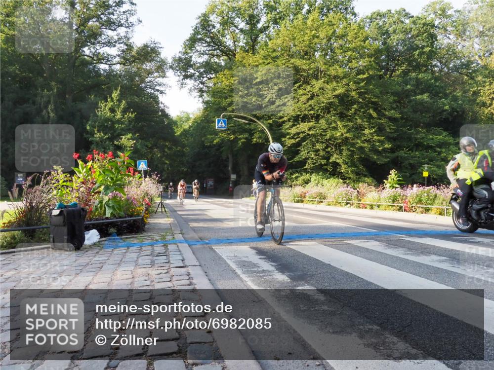 08.09.2024 - Stadtparktriathlon Zöllner http://msf.ph/oto/6982085 08.09.2024 09:15:32 Radfahren 25, 32, 72, 99, 127, 179 meine-sportfotos.de