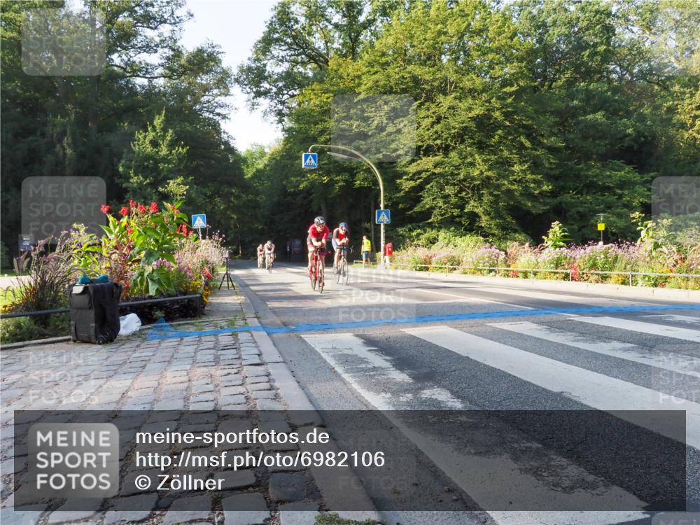 08.09.2024 - Stadtparktriathlon Zöllner http://msf.ph/oto/6982106 08.09.2024 09:15:45 Radfahren 26, 37, 90, 109, 113 meine-sportfotos.de