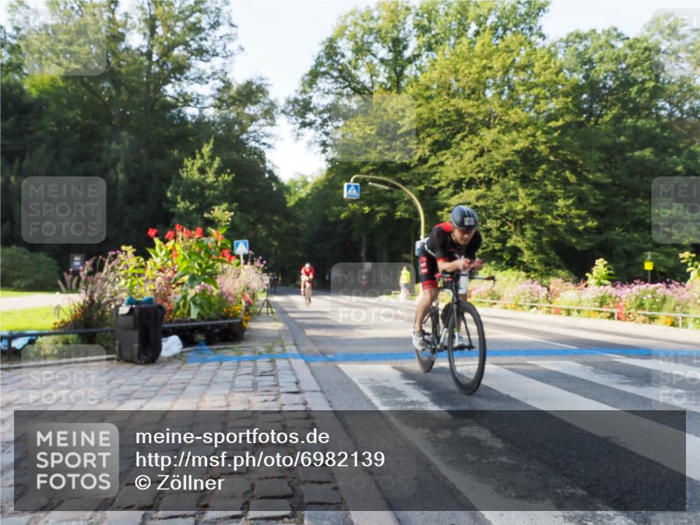 08.09.2024 - Stadtparktriathlon Zöllner http://msf.ph/oto/6982139 08.09.2024 09:15:58 Radfahren 31, 56, 80, 90, 107 meine-sportfotos.de