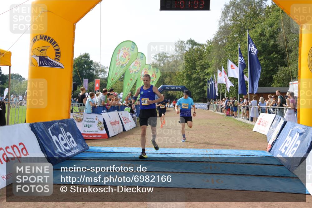 08.09.2024 - Airport Race Strokosch-Dieckow http://msf.ph/oto/6982166 08.09.2024 12:01:44 Ziel 2519, 2529, 2552, 2628, 2672, 2685 meine-sportfotos.de