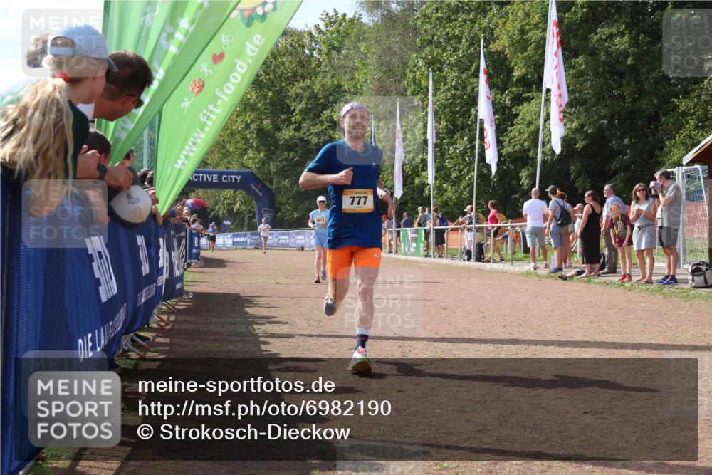 08.09.2024 - Airport Race Strokosch-Dieckow http://msf.ph/oto/6982190 08.09.2024 12:18:05 Ziel 777, 995, 2815 meine-sportfotos.de