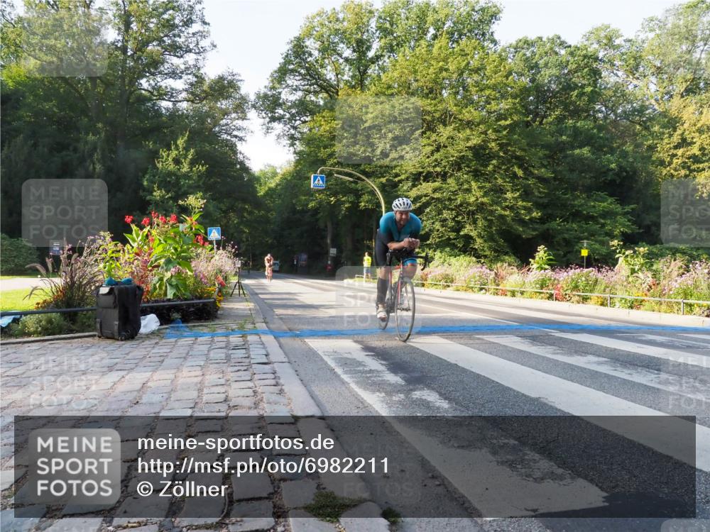 08.09.2024 - Stadtparktriathlon Zöllner http://msf.ph/oto/6982211 08.09.2024 09:16:41 Radfahren 55, 98, 117, 125, 169 meine-sportfotos.de
