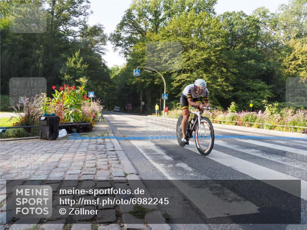08.09.2024 - Stadtparktriathlon Zöllner http://msf.ph/oto/6982245 08.09.2024 09:17:05 Radfahren 57, 121, 141 meine-sportfotos.de