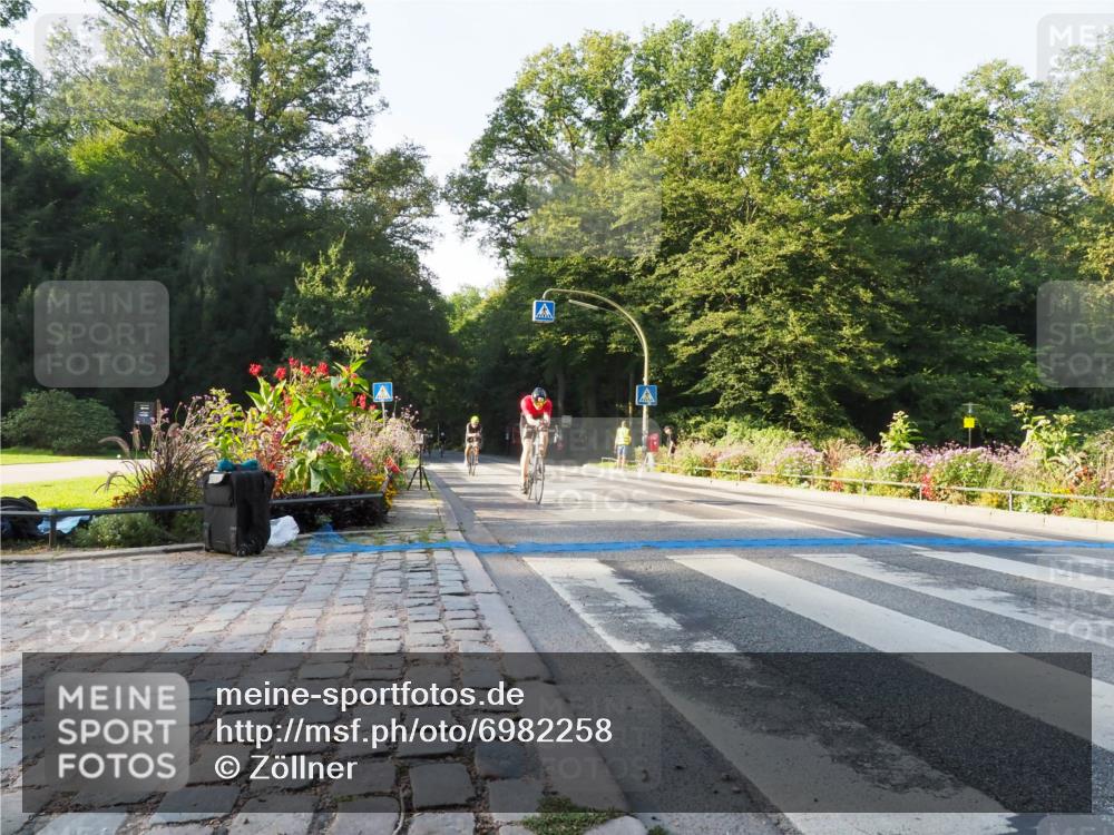 08.09.2024 - Stadtparktriathlon Zöllner http://msf.ph/oto/6982258 08.09.2024 09:17:18 Radfahren 27, 74, 85, 97, 116, 141, 148, 174 meine-sportfotos.de
