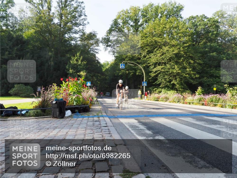 08.09.2024 - Stadtparktriathlon Zöllner http://msf.ph/oto/6982265 08.09.2024 09:17:22 Radfahren 27, 74, 97, 116, 148, 174 meine-sportfotos.de