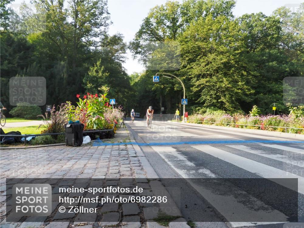 08.09.2024 - Stadtparktriathlon Zöllner http://msf.ph/oto/6982286 08.09.2024 09:17:41 Radfahren 42, 101, 114, 119, 153, 172 meine-sportfotos.de