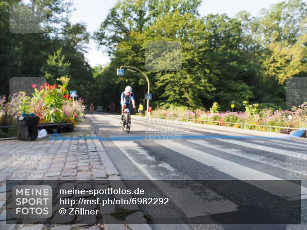 08.09.2024 - Stadtparktriathlon Zöllner http://msf.ph/oto/6982292 08.09.2024 09:17:43 Radfahren 42, 101, 114, 119, 153, 172 meine-sportfotos.de