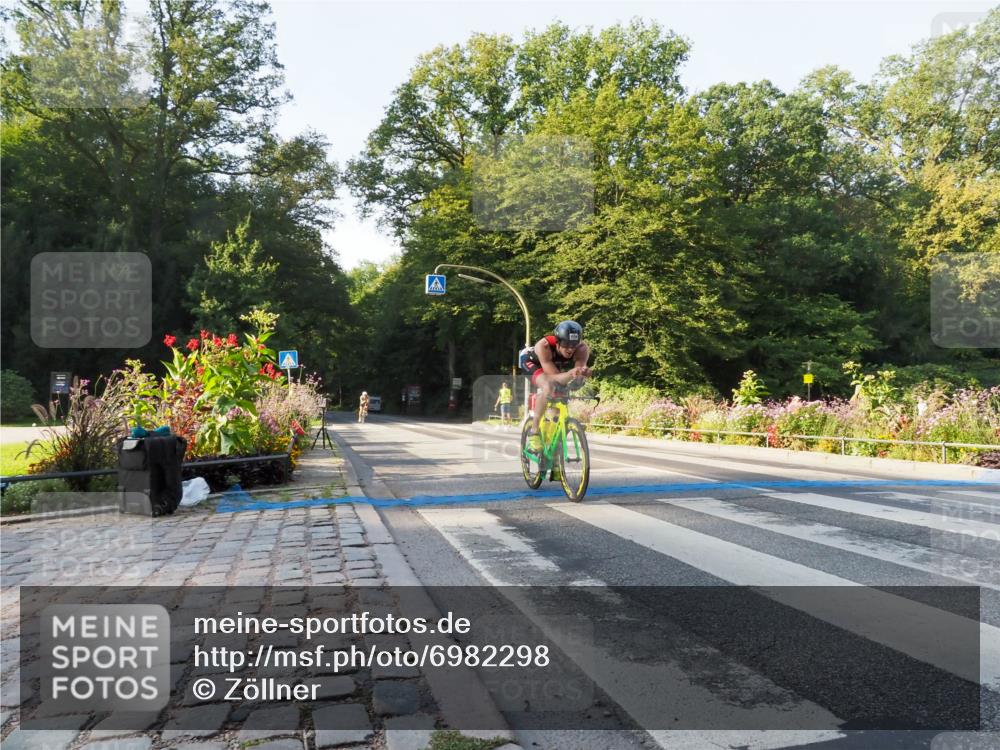08.09.2024 - Stadtparktriathlon Zöllner http://msf.ph/oto/6982298 08.09.2024 09:17:48 Radfahren 42, 114, 119 meine-sportfotos.de