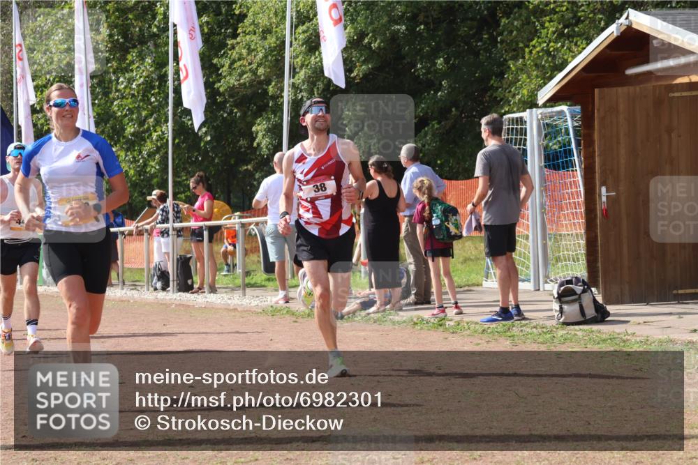 08.09.2024 - Airport Race Strokosch-Dieckow http://msf.ph/oto/6982301 08.09.2024 12:18:21 Ziel 38, 444, 492, 543, 2635, 2754, 2796, 3018, 3128 meine-sportfotos.de