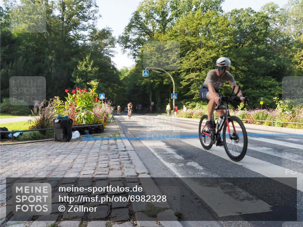 08.09.2024 - Stadtparktriathlon Zöllner http://msf.ph/oto/6982328 08.09.2024 09:18:05 Radfahren 4, 24, 28, 30, 45, 100, 128 meine-sportfotos.de