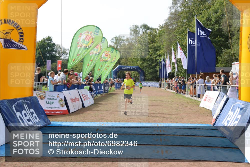 08.09.2024 - Airport Race Strokosch-Dieckow http://msf.ph/oto/6982346 08.09.2024 12:01:54 Ziel 2522, 2529, 2628, 2648, 2685 meine-sportfotos.de