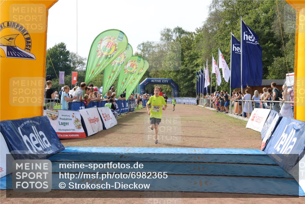 08.09.2024 - Airport Race Strokosch-Dieckow http://msf.ph/oto/6982365 08.09.2024 12:01:54 Ziel 2522, 2529, 2628, 2648, 2685 meine-sportfotos.de